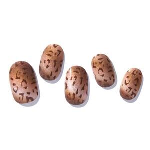 Zinipin Gellight Semi Cured Gel Nail Strips Wicked Kitty CB00075 Leopard Print